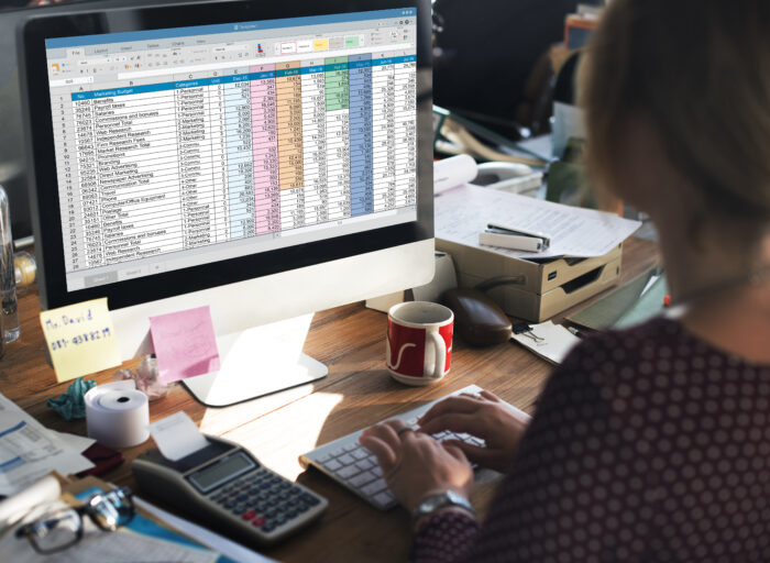 NeoLedge recrute un(e) comptable polyvalent(e)