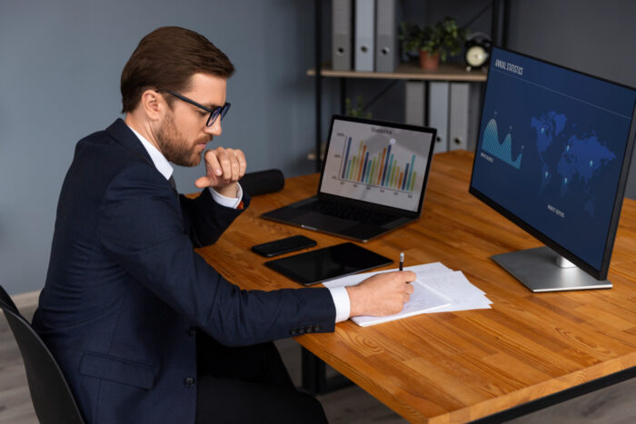 Analyste consultant le Blueprint Exaegis 2025-2026 sur les solutions GED ECM mid-market